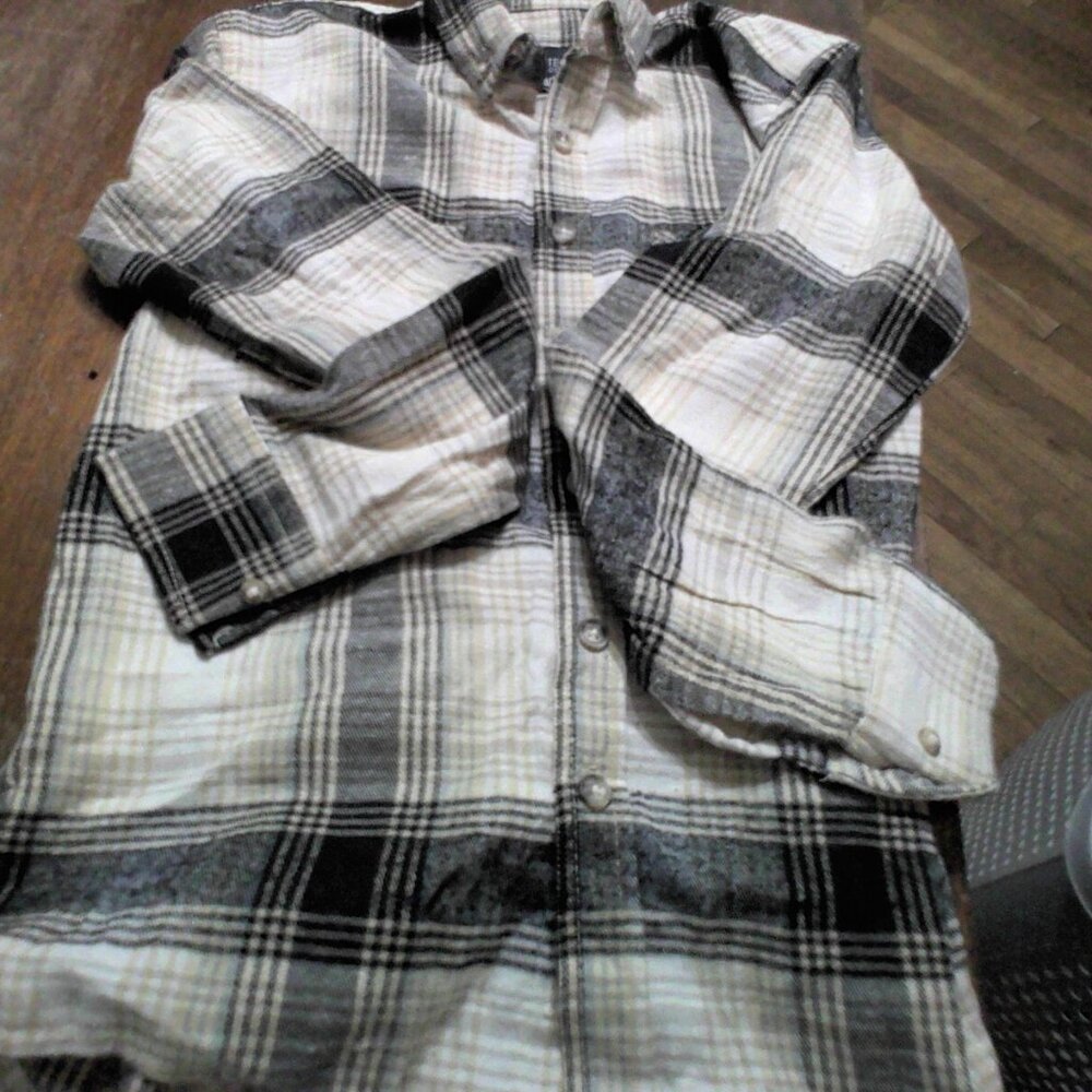 Boy's Medium 10/12 Architect flannel button down